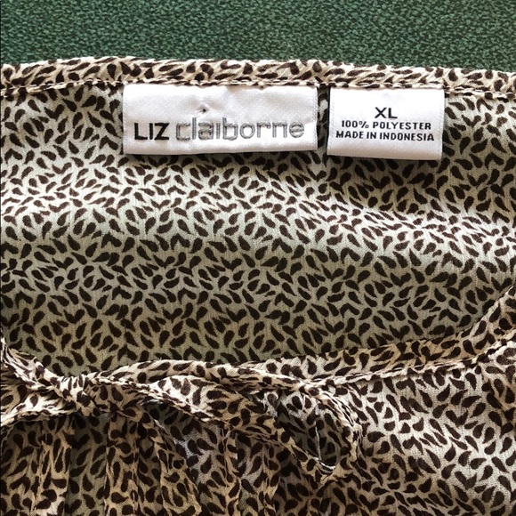 GUC short sleeved Liz Claiborne blouse - XL - Picture 5 of 5